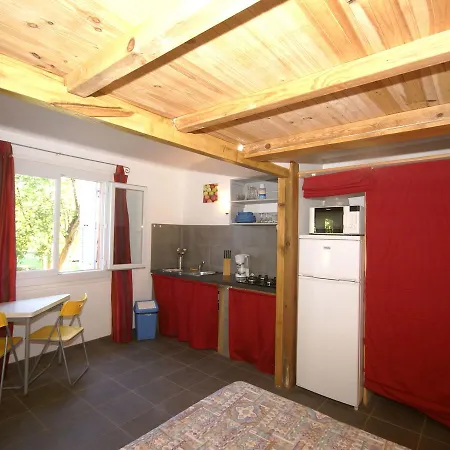 Beautiful Holiday Home Near The Beach Holiday home